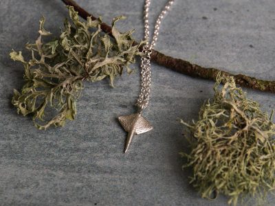[Manta Ray Necklace] – Sterling Silver